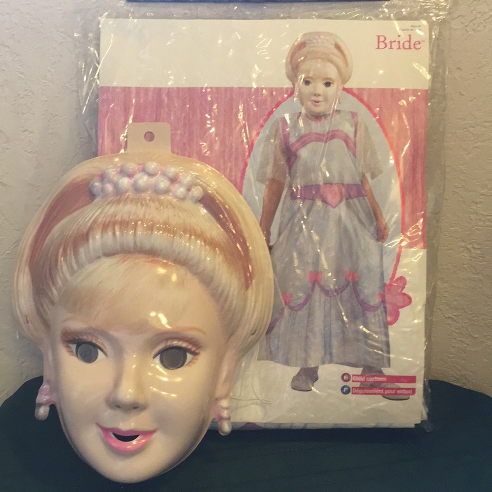 Barbie Bride Rubies Children’s Dress-up Halloween Costume Size Small age 4-6 NEW